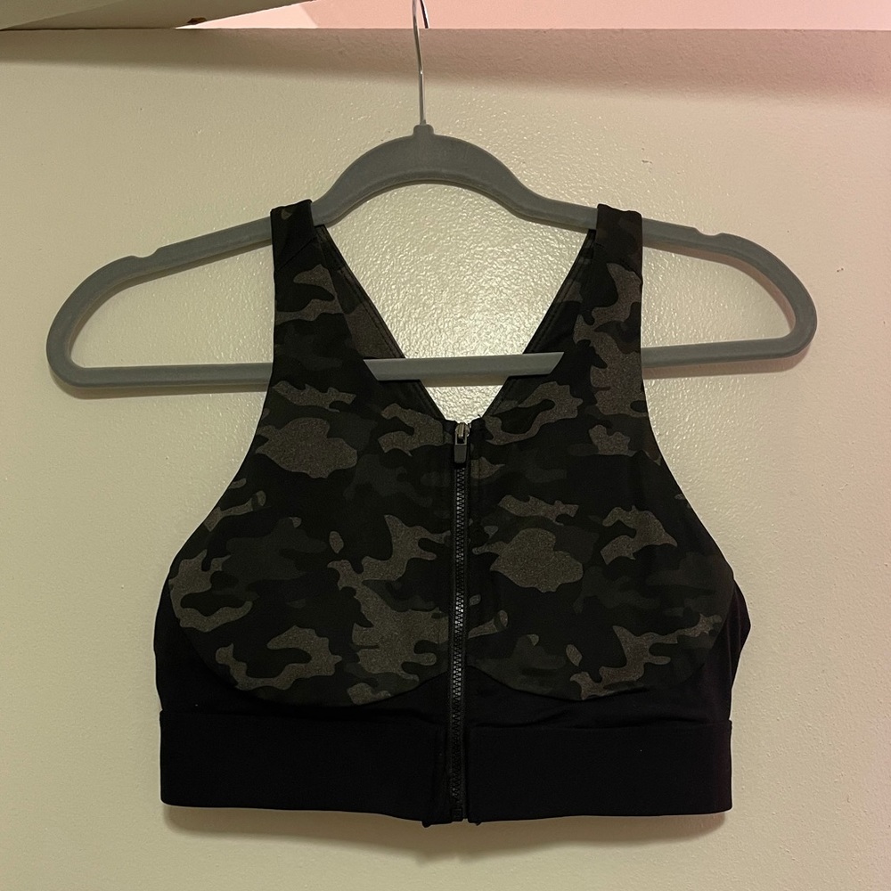 Fabletics camo zip sports bra, size M